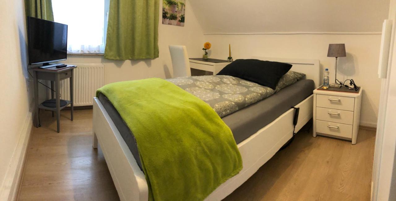 Messezimmer 4U Düsseldorf Exteriör bild