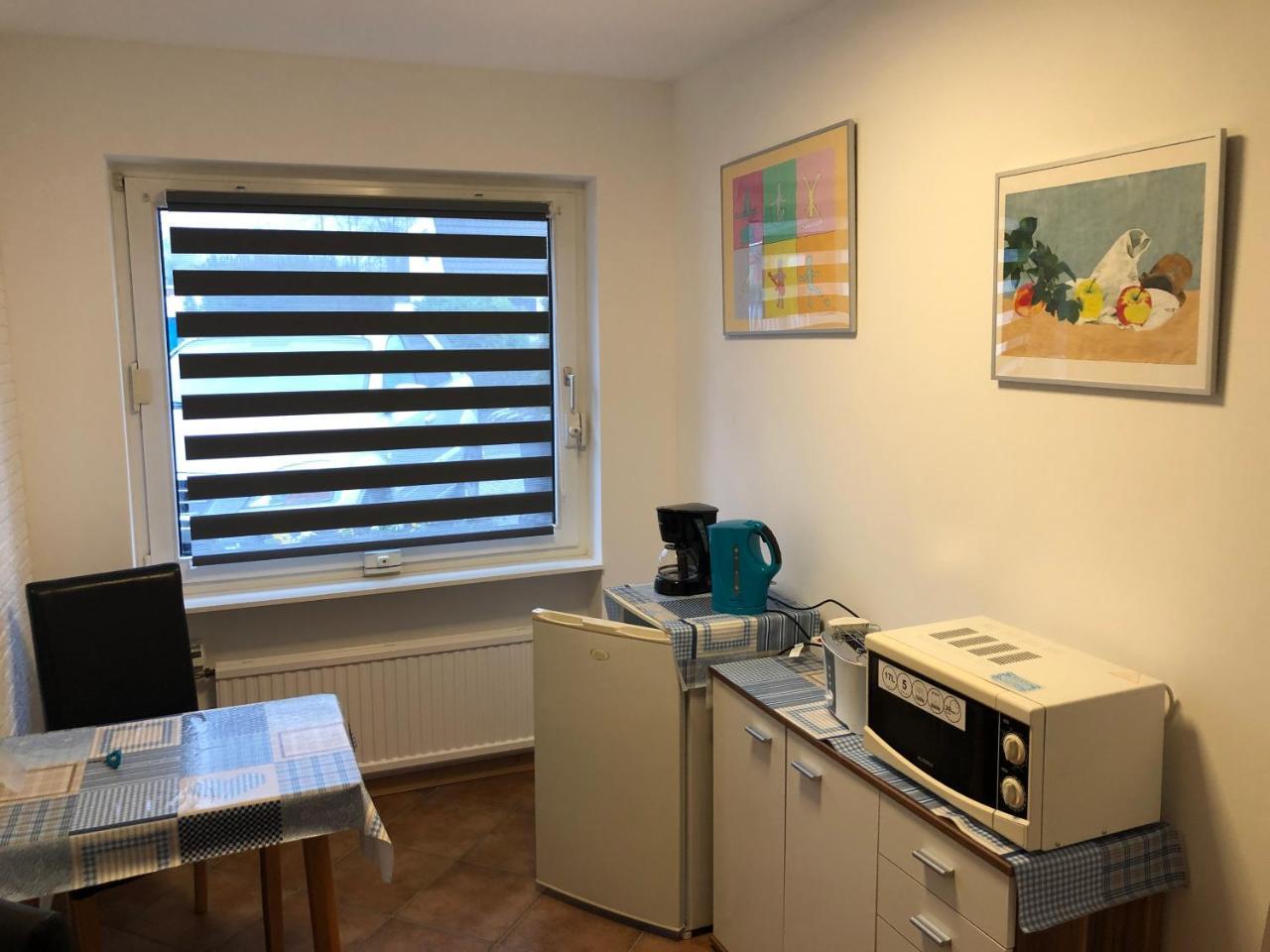 Messezimmer 4U Düsseldorf Exteriör bild